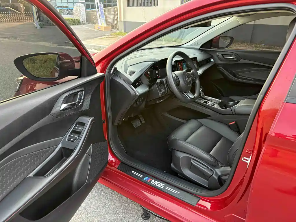 MG MG5 — миниатюра 9