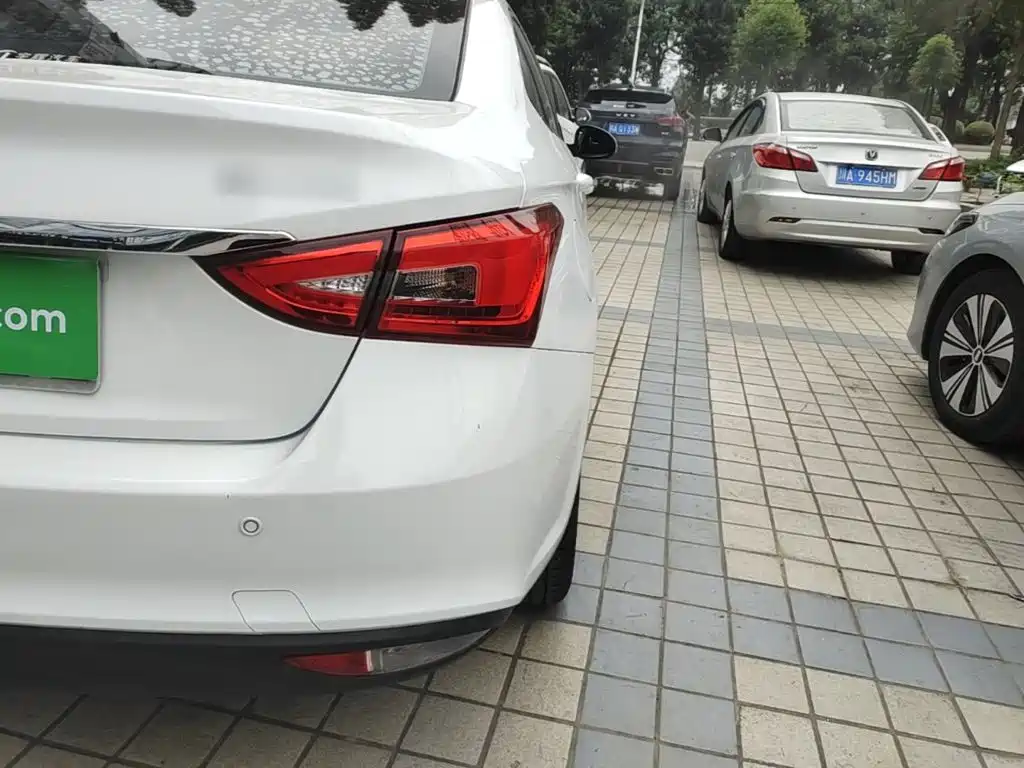 Chery Arrizo 5 — миниатюра 8