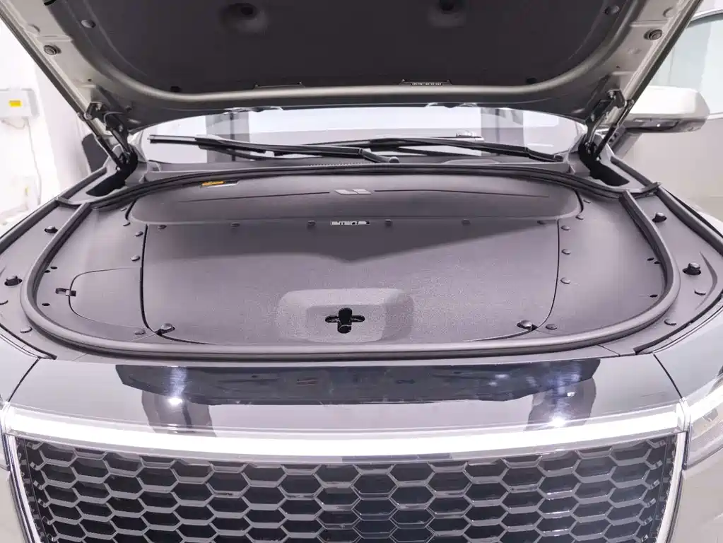 Li Auto Li ONE — миниатюра 26
