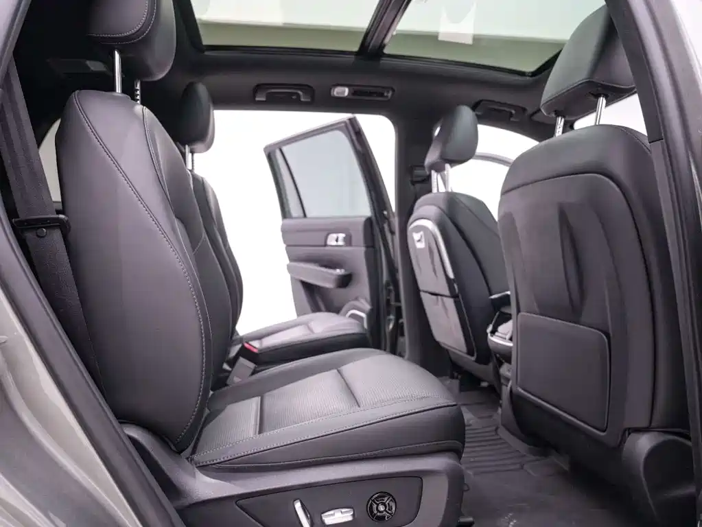 Li Auto Li ONE — миниатюра 25