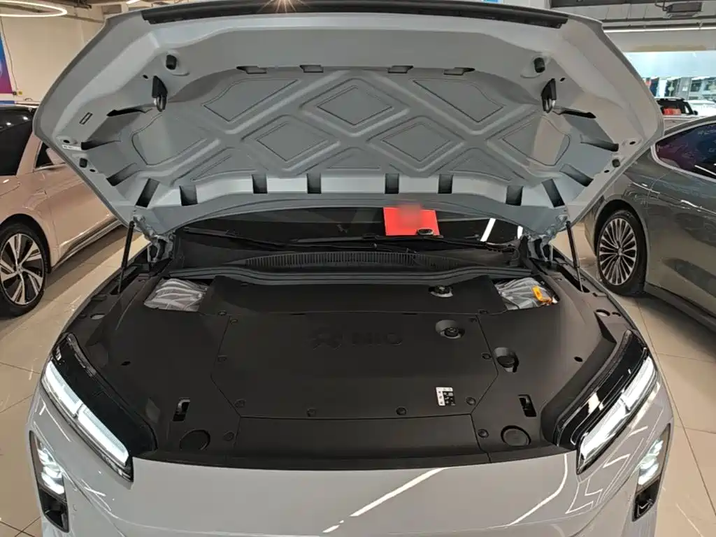 NIO ET5T — миниатюра 20