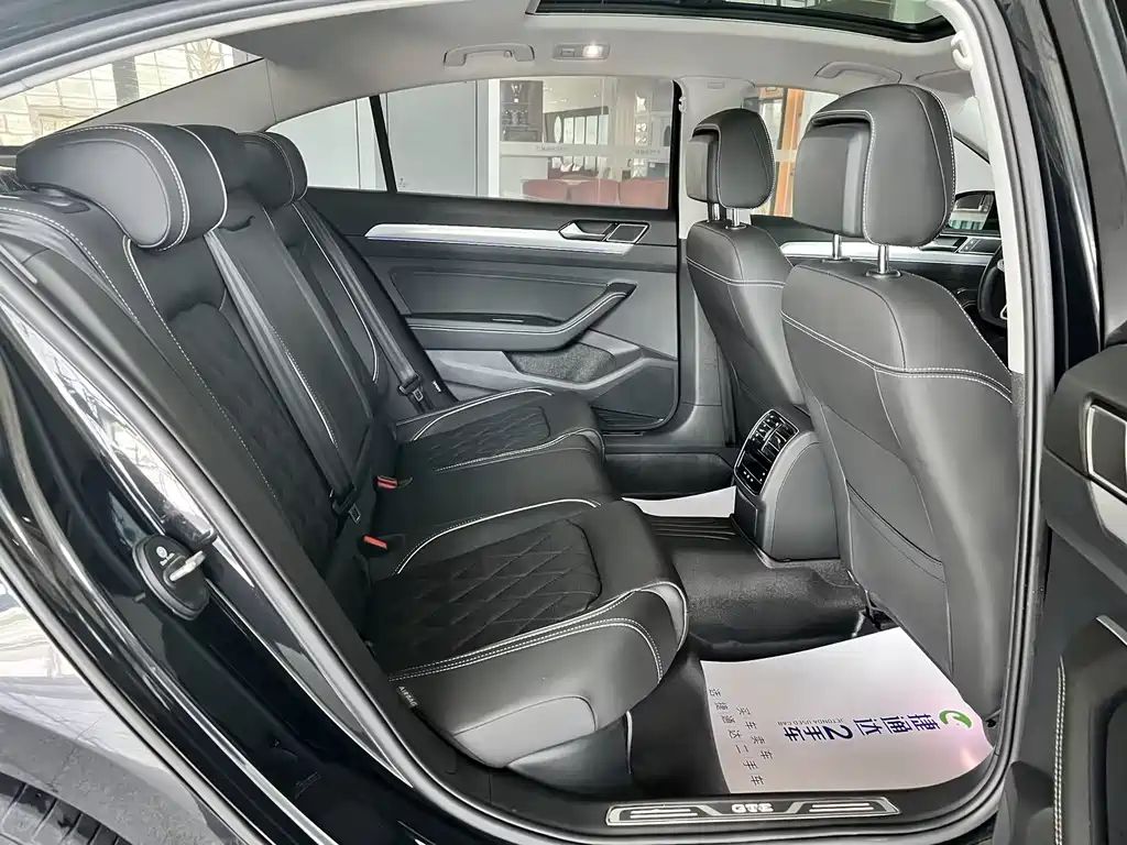 Volkswagen 迈腾 PHEV — миниатюра 4