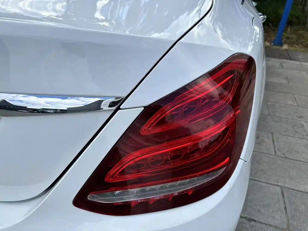 Mercedes-Benz C-Class — миниатюра 41