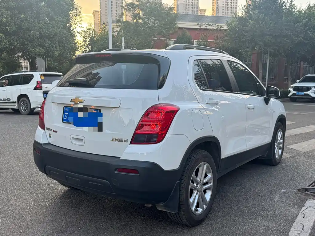 Chevrolet Trax — миниатюра 6