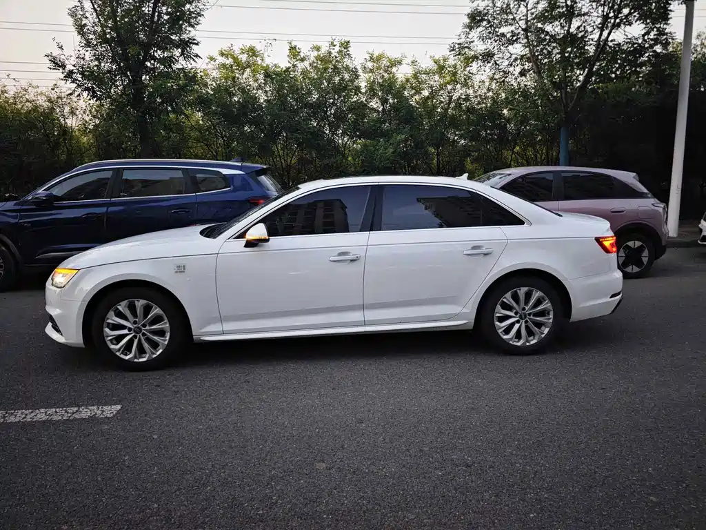 Audi A4L — миниатюра 3