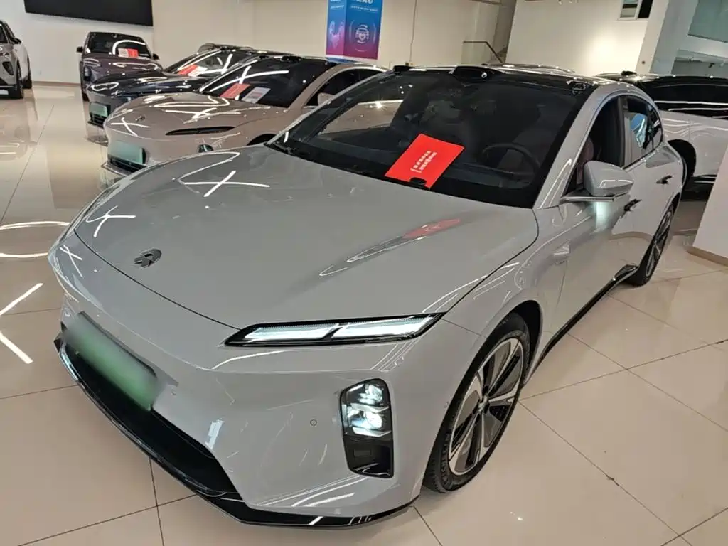 NIO ET5T — миниатюра 2