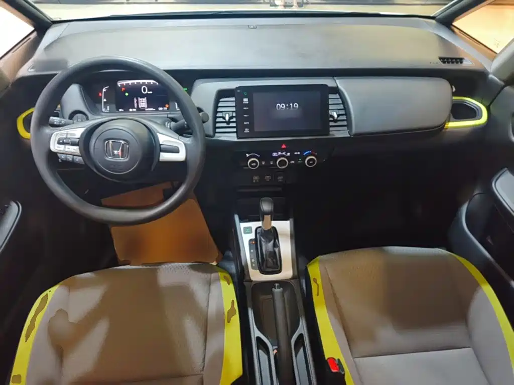 Honda Fit — миниатюра 10