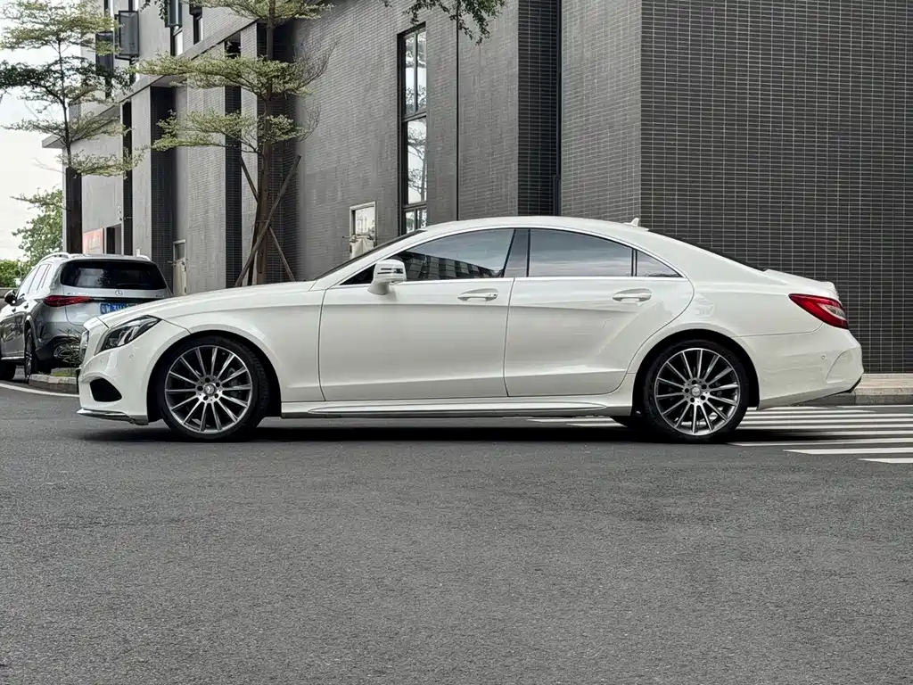 Mercedes-Benz CLS 2016 CLS 320