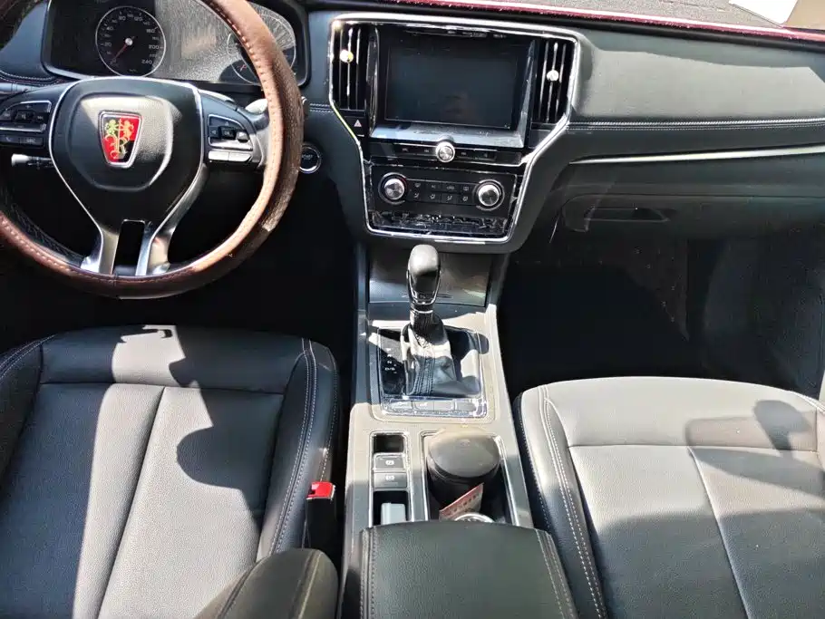 Roewe i6 Classic — миниатюра 16