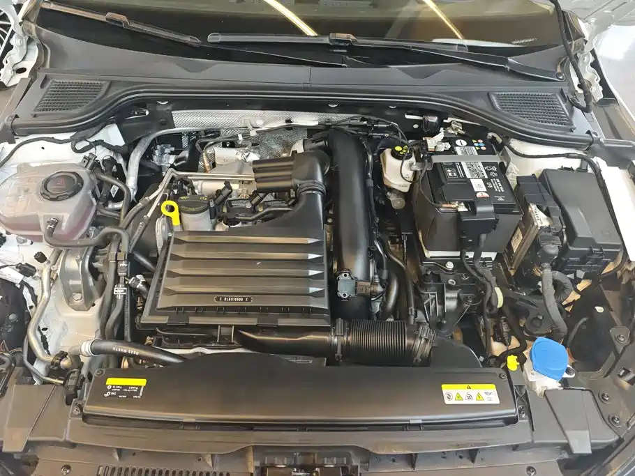 Volkswagen Golf — миниатюра 10