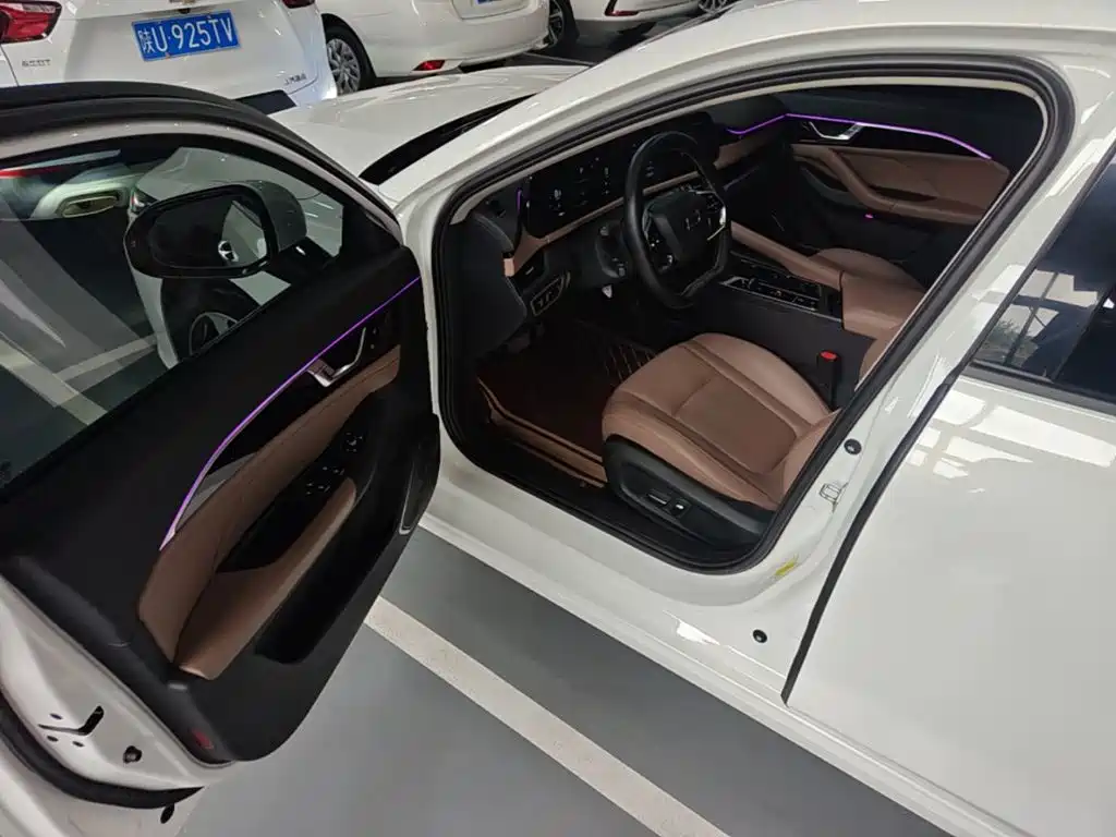 Bestune B70 — миниатюра 16