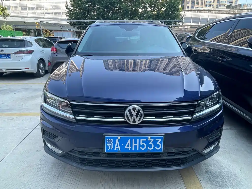 Volkswagen Tiguan — миниатюра 2