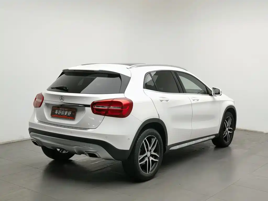 Mercedes-Benz GLA — миниатюра 2