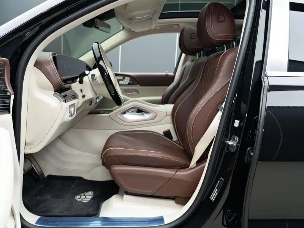 Mercedes-Benz GLS — миниатюра 7