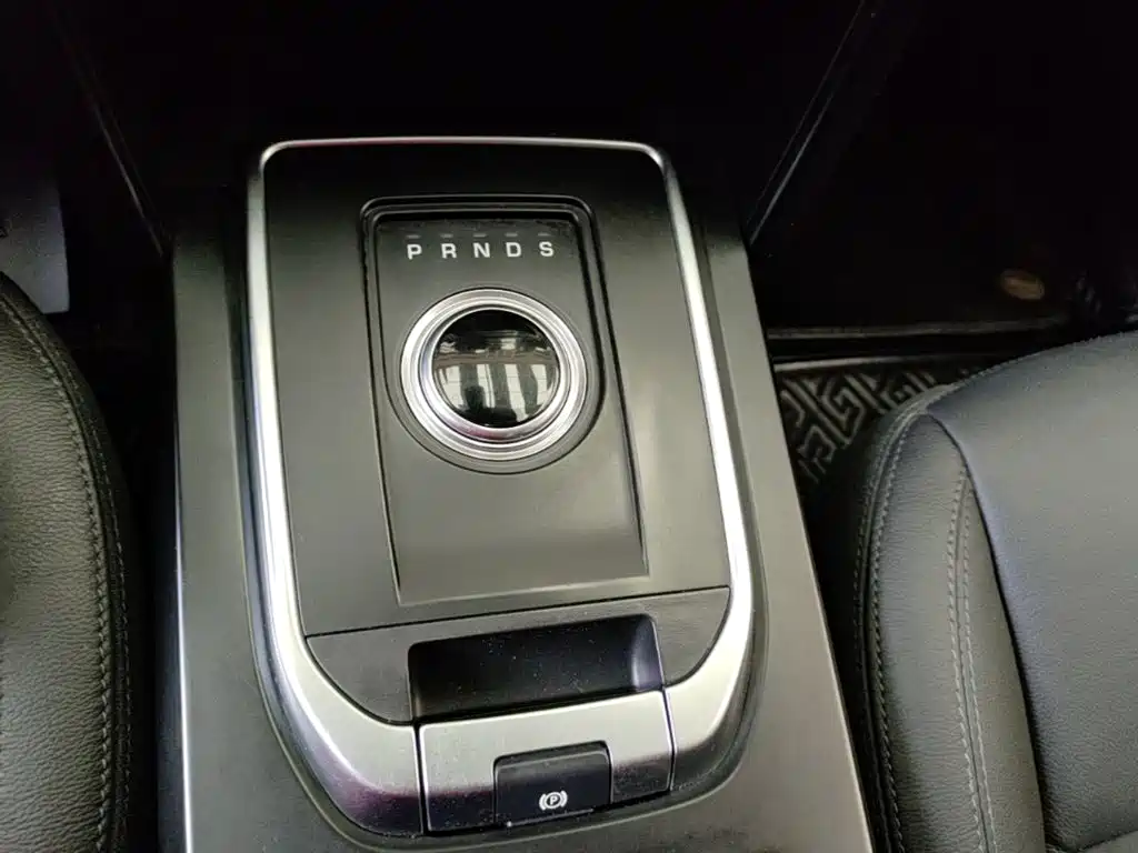 Land Rover Discovery Sport — миниатюра 14