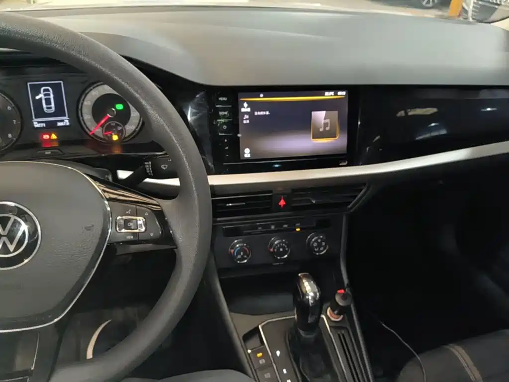 Volkswagen Lavida — миниатюра 10