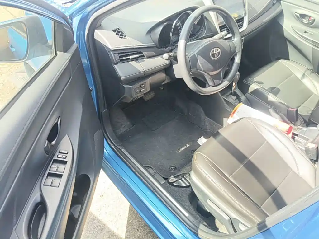 Toyota Yaris L — миниатюра 16