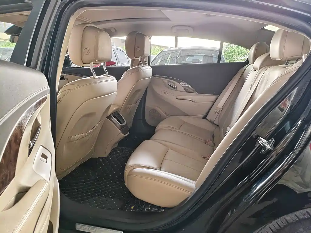 Buick LaCrosse 2.4L SIDI Leading Comfort Type, фото 6