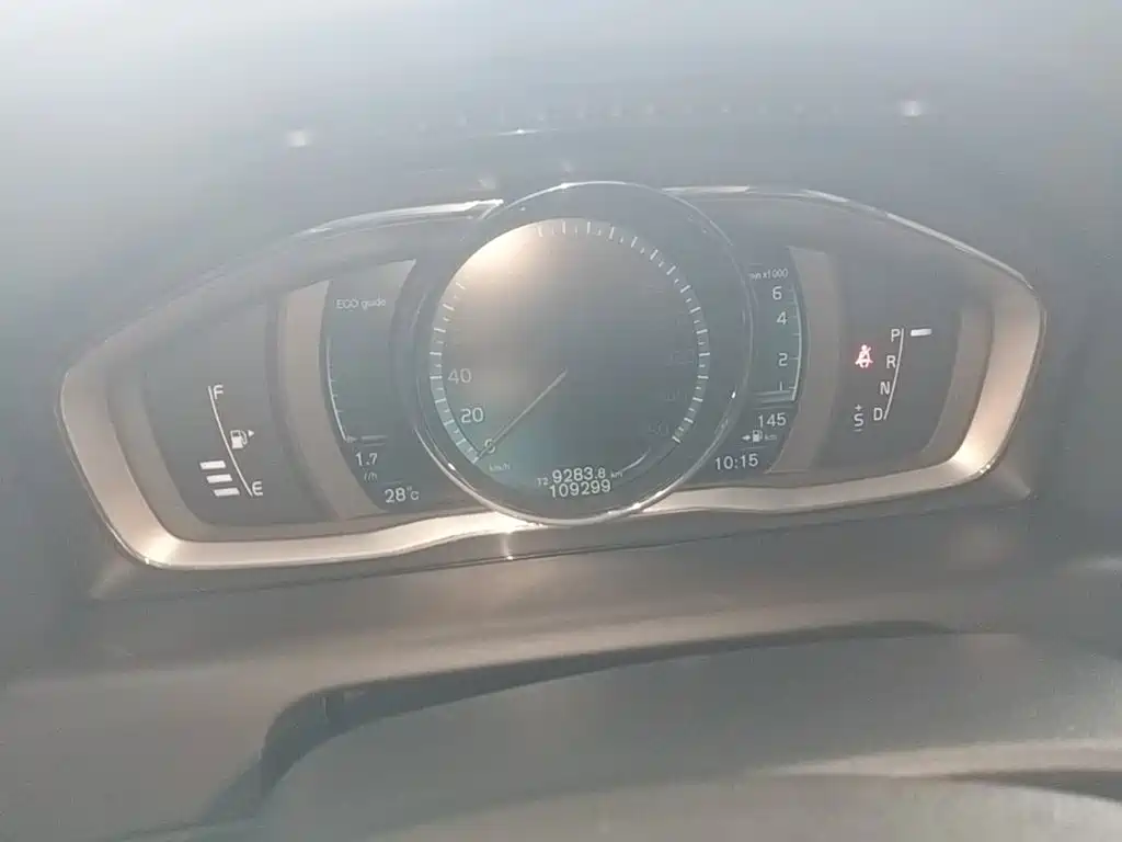Volvo XC60 (Import) — миниатюра 12
