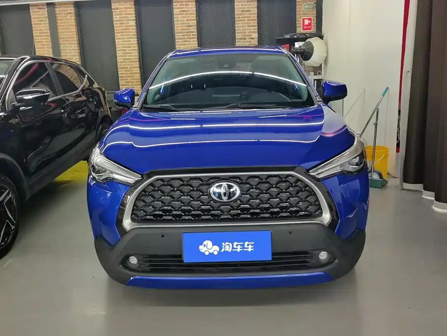 Toyota Corolla Cross — миниатюра 2