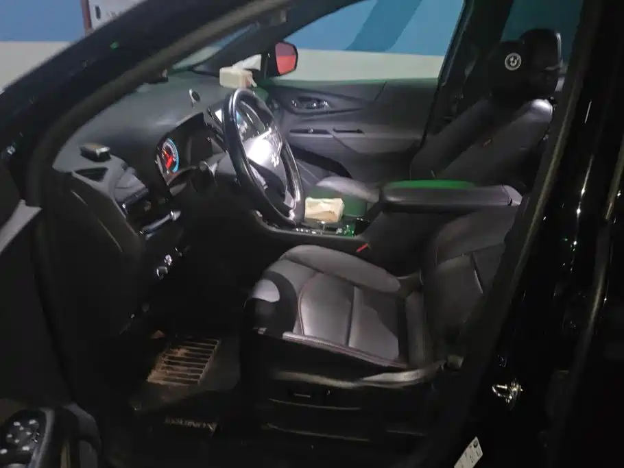 Chevrolet Equinox — миниатюра 9