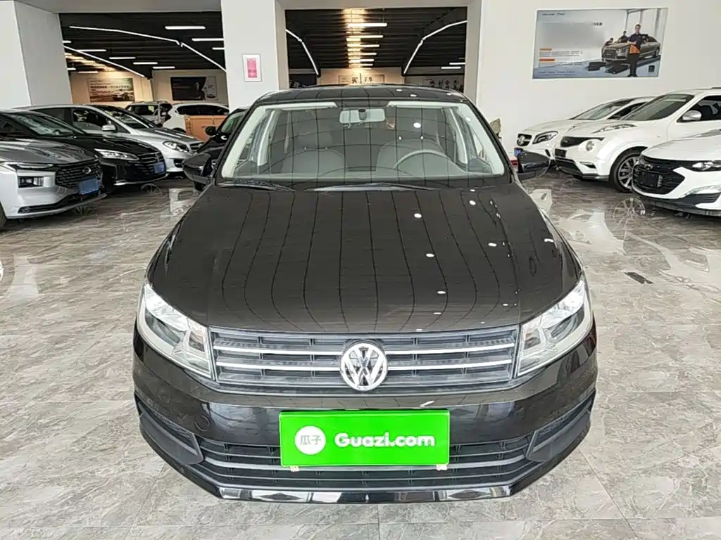 Volkswagen Santana — миниатюра 3