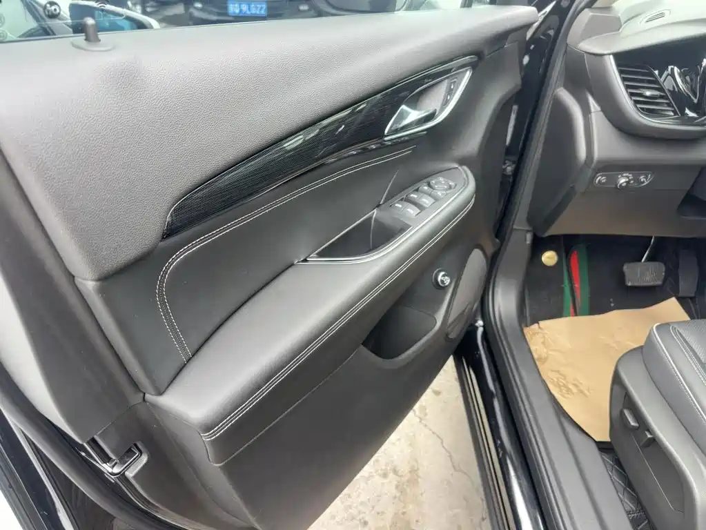 Buick Envision S — миниатюра 12