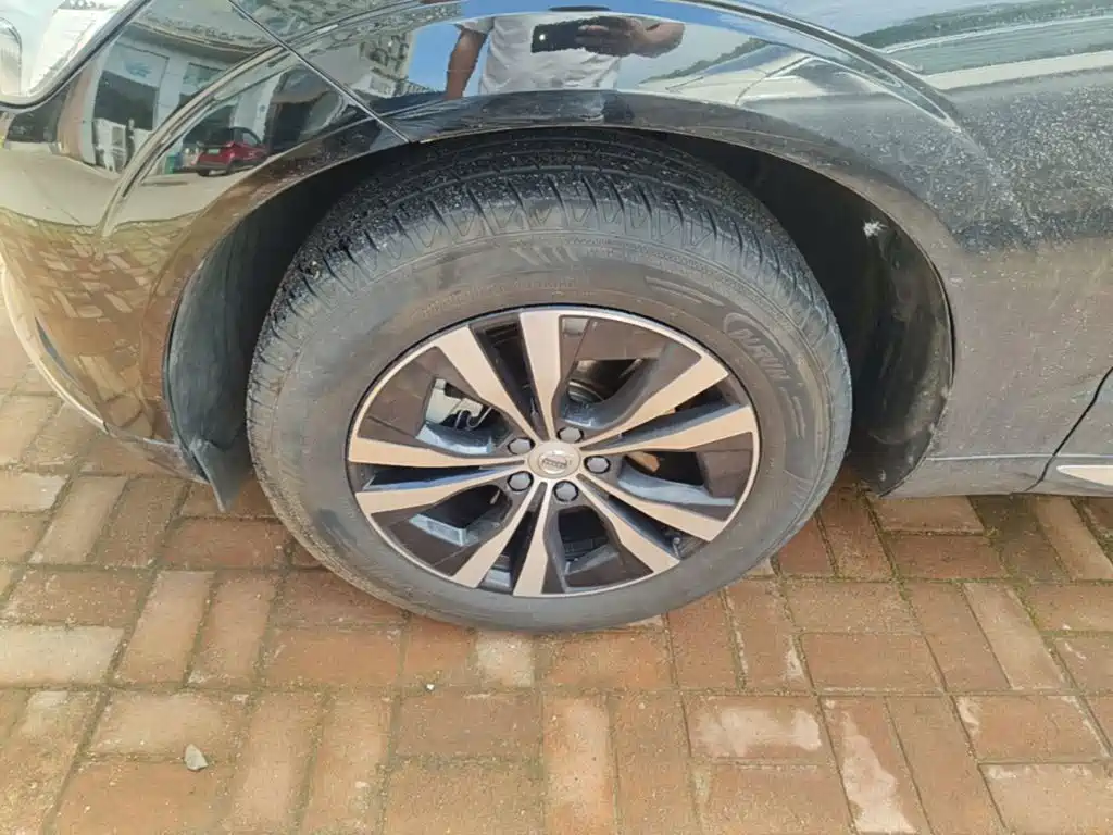 Volvo XC60 — миниатюра 25