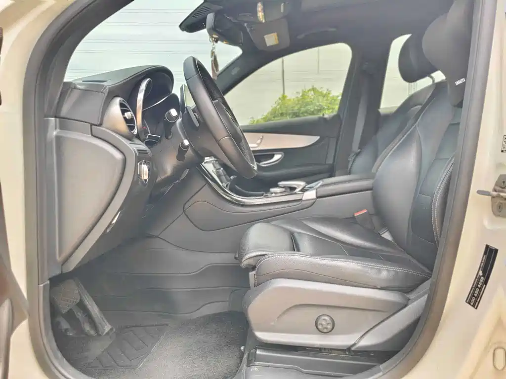 Mercedes-Benz GLC — миниатюра 9