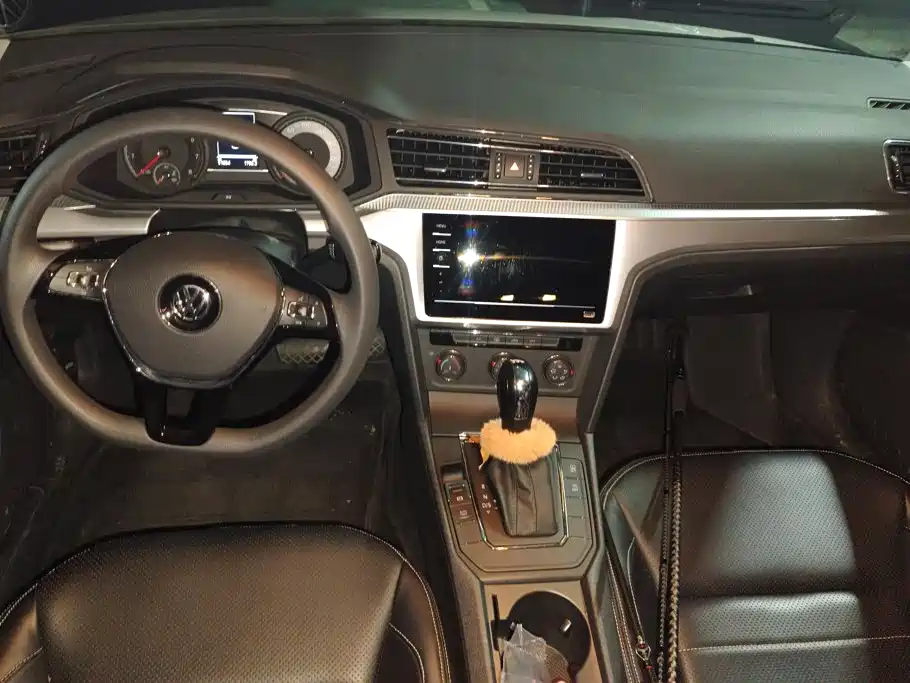 Volkswagen Lamando — миниатюра 12