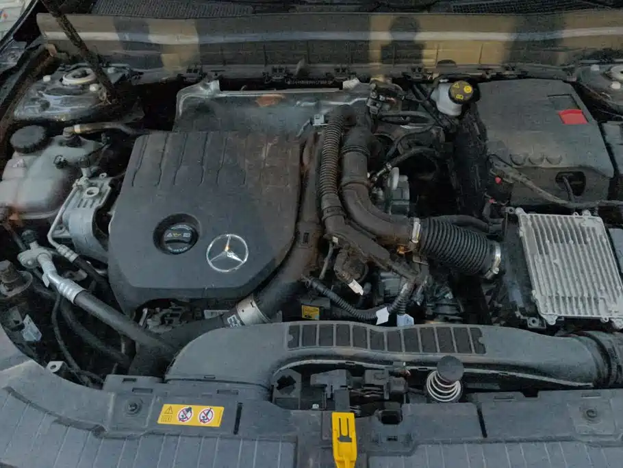 Mercedes-Benz GLB — миниатюра 10