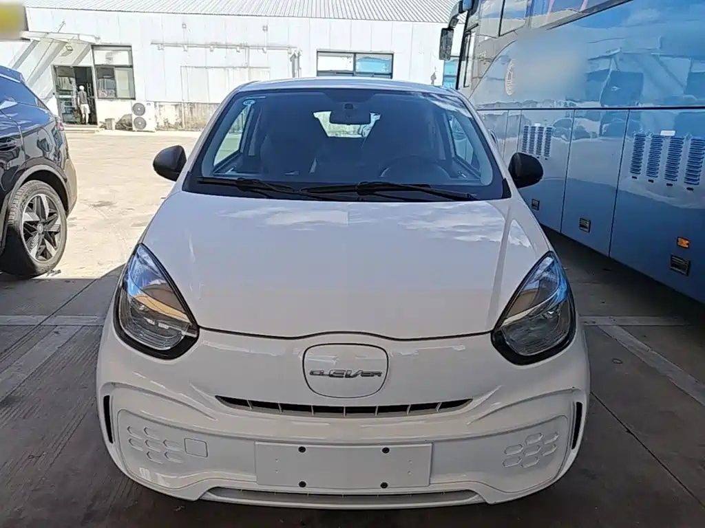 Roewe Clever — миниатюра 3