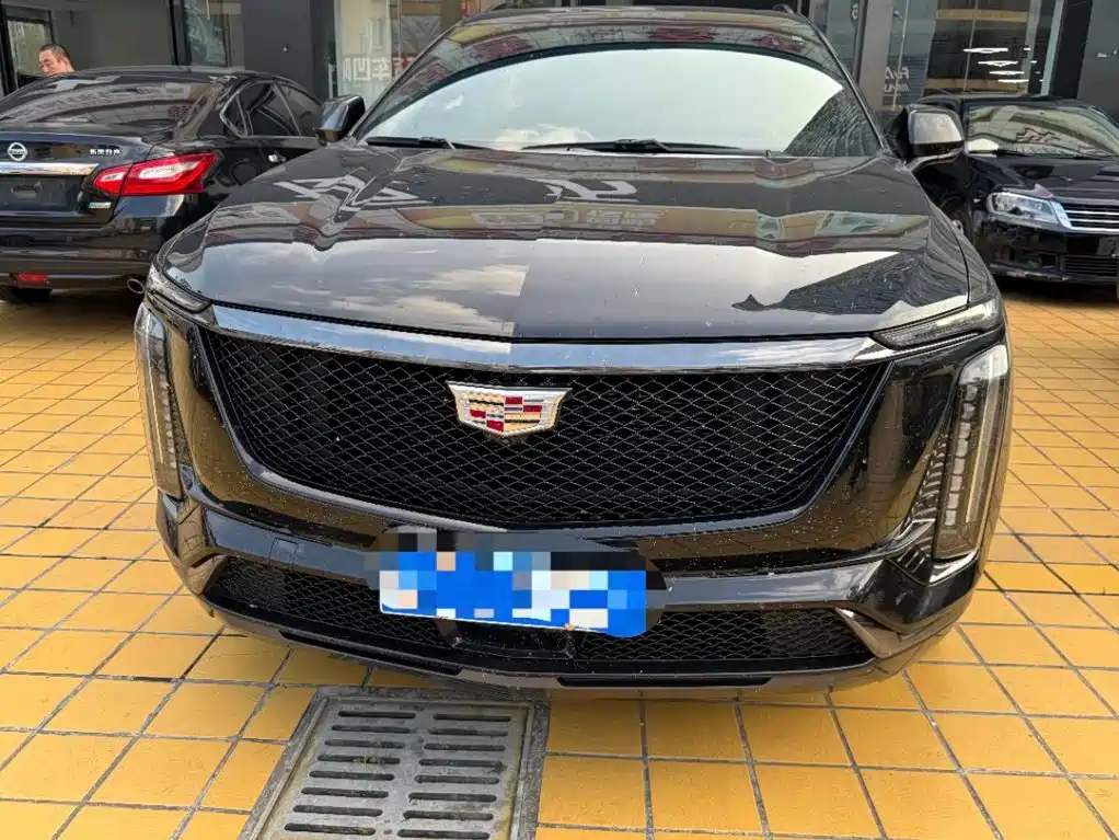 Cadillac XT5 — миниатюра 2