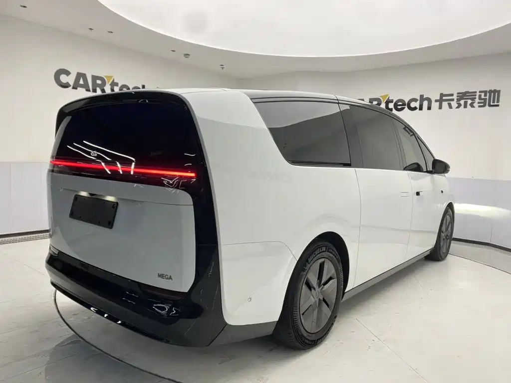 Li Auto Li MEGA — миниатюра 5