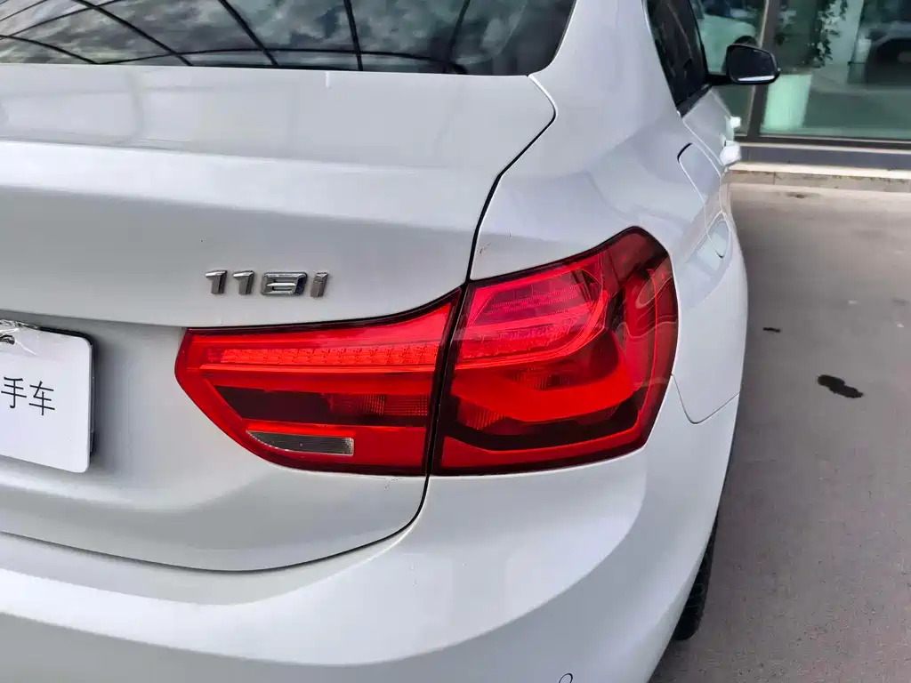 BMW 1 Series 1 2018 118i Sport