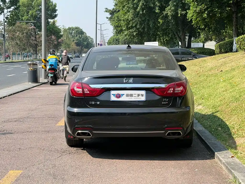 Hongqi Hongqi H7 — миниатюра 5