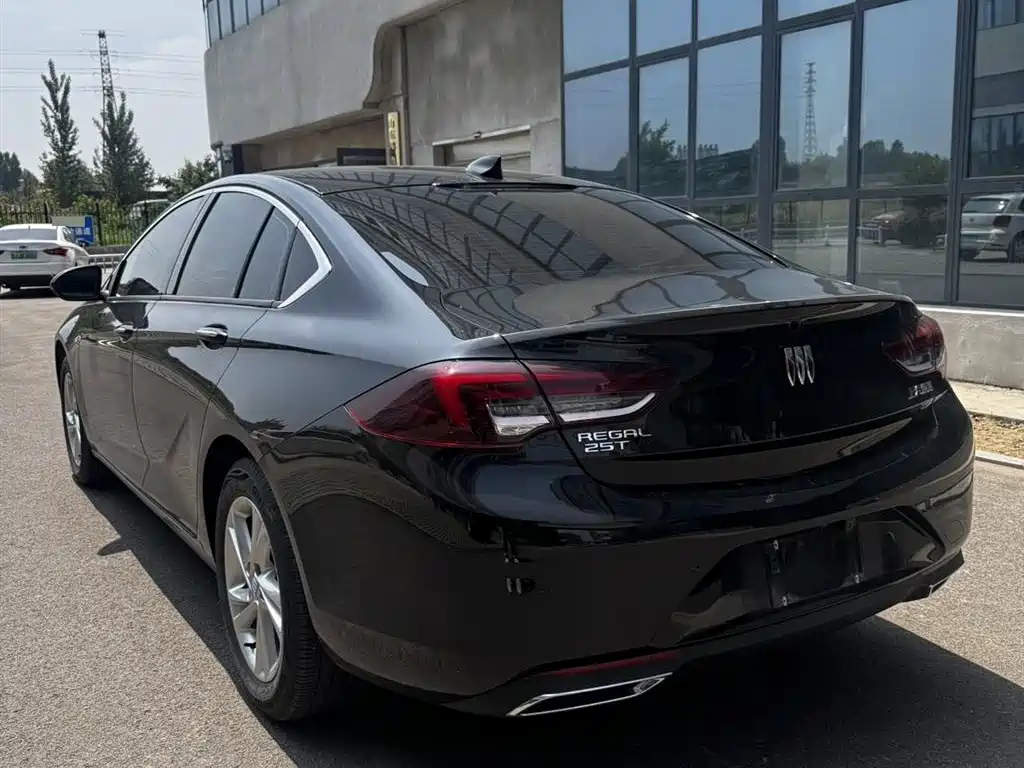 Buick Regal 2025 25T