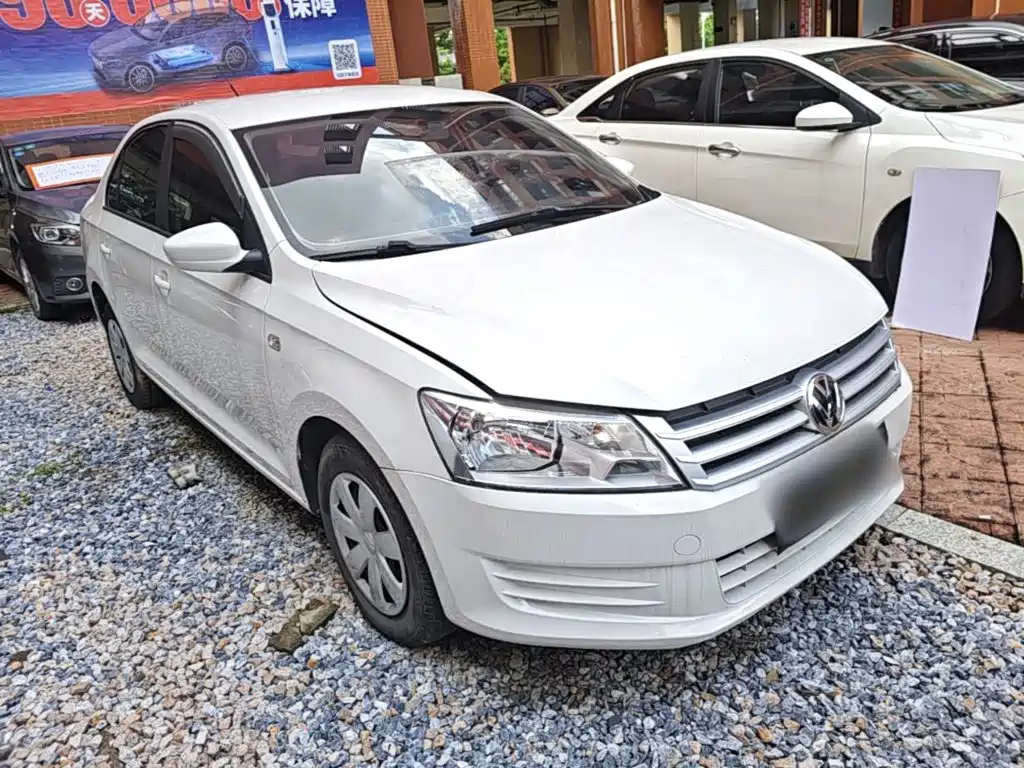 Volkswagen Santana — миниатюра 4