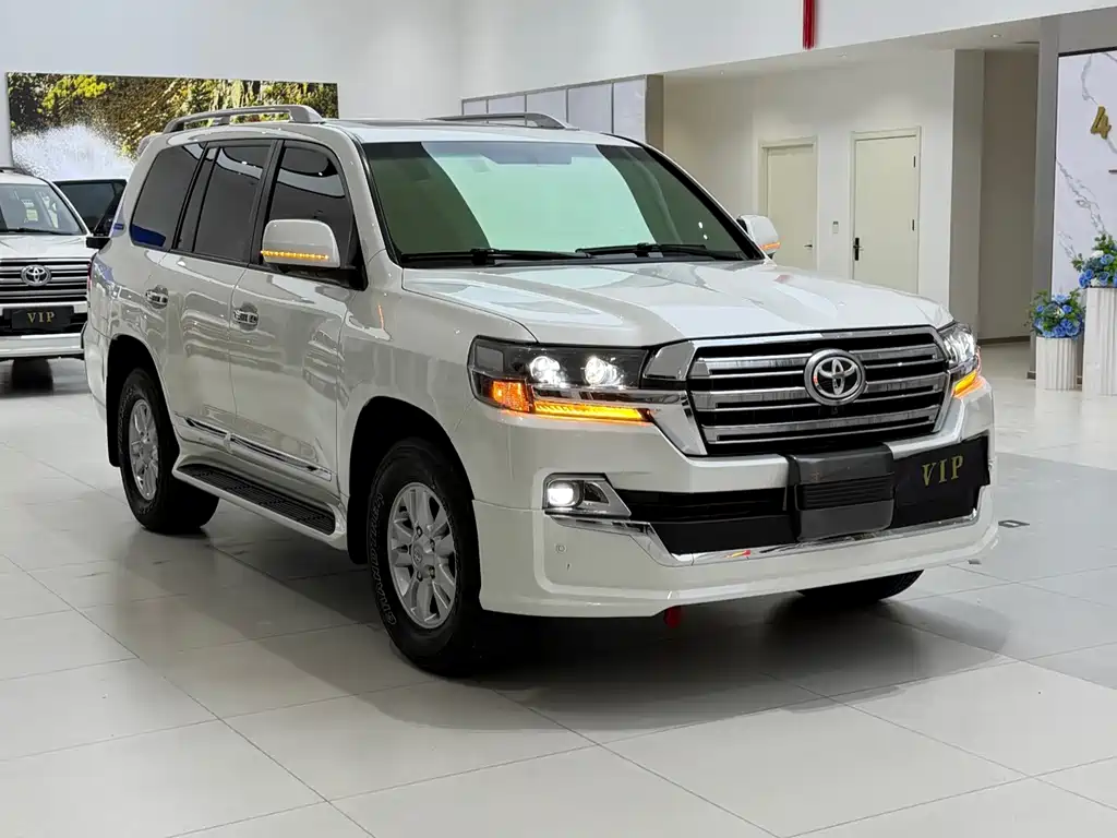 Toyota Land Cruiser — миниатюра 3