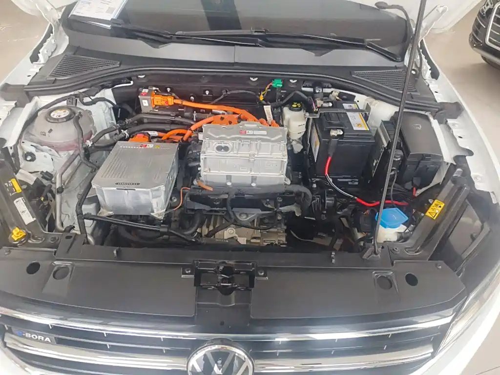 Volkswagen Bora EV — миниатюра 16