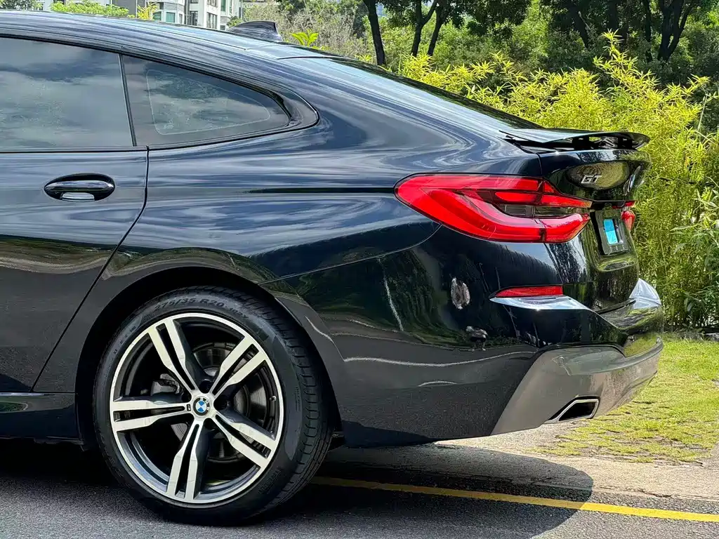 BMW 6 Series GT — миниатюра 12