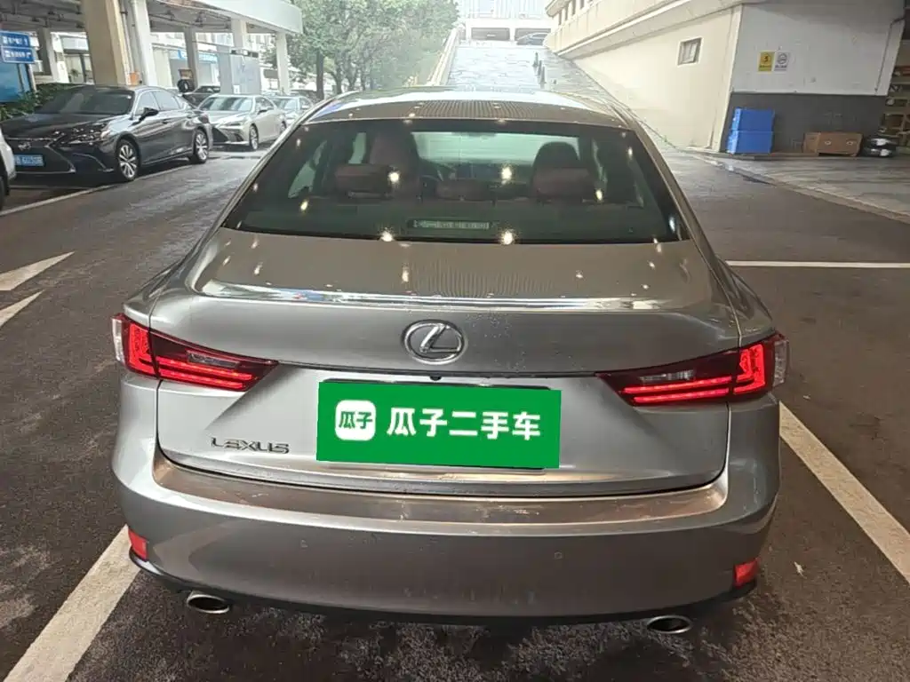 Lexus IS — миниатюра 6