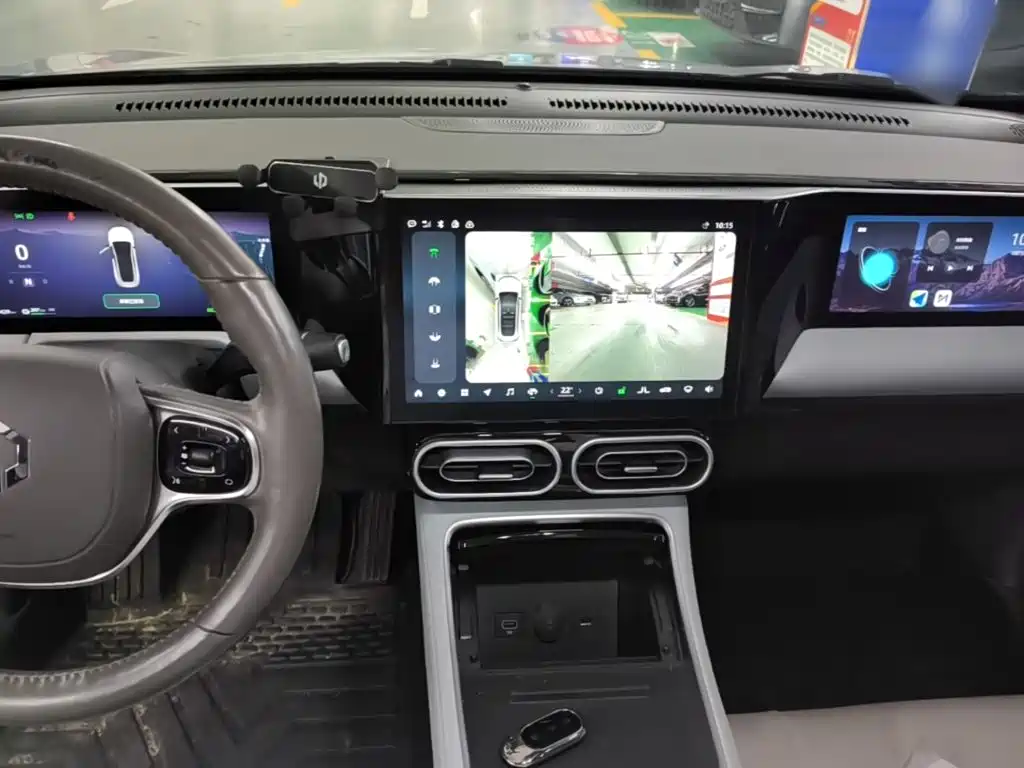 Leapmotor Leapmotor C01 — миниатюра 10