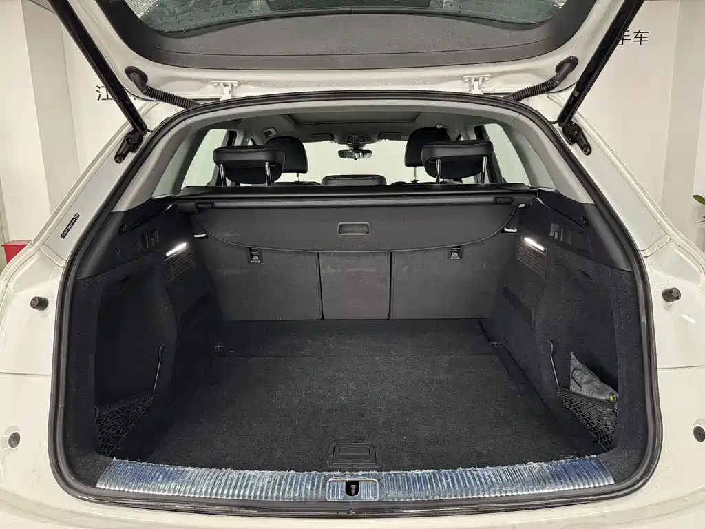 Audi Q5L — миниатюра 6