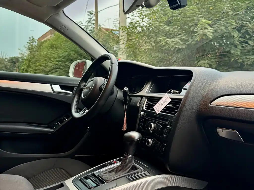 Audi A4L — миниатюра 8