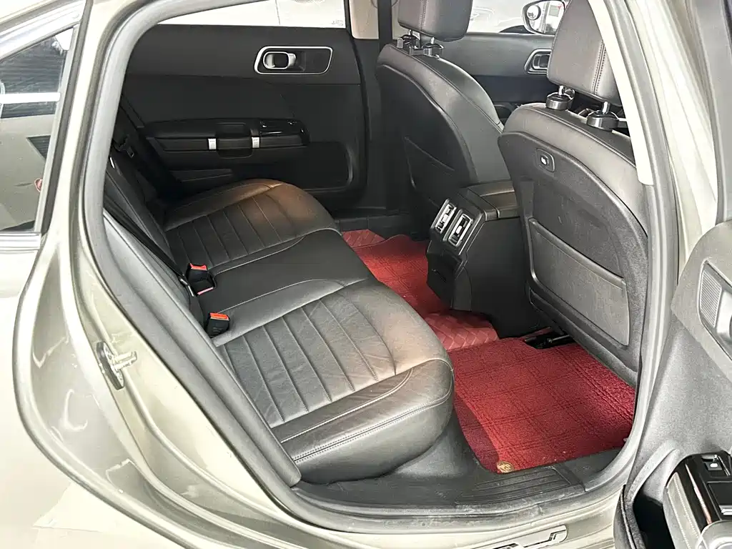 Citroen C6 — миниатюра 10