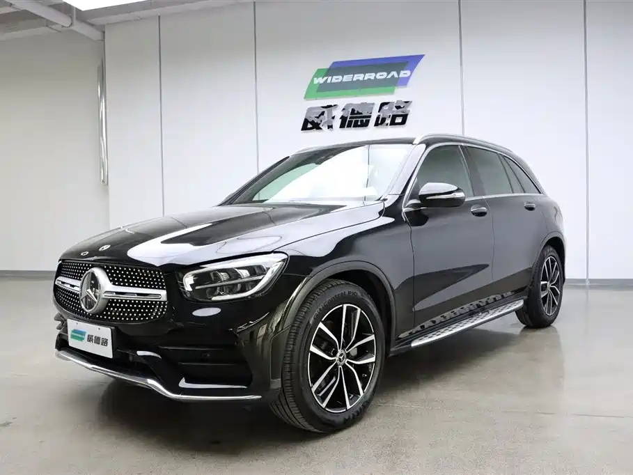 MERCEDES-BENZ GLC