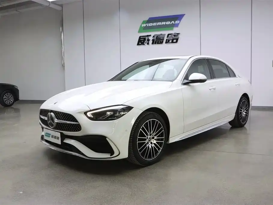 Mercedes-Benz C-Class 2023