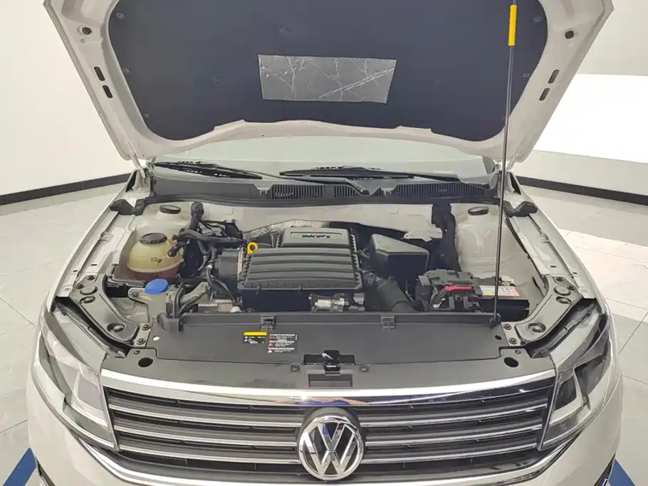 Volkswagen Lavida — миниатюра 10