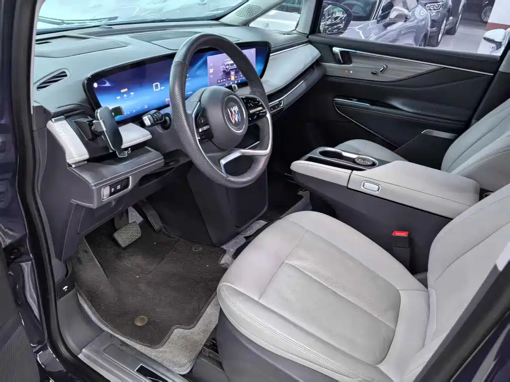 Buick GL8 2025 Smart